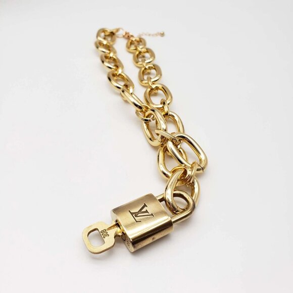 Authentic Louis Vuitton Lock and Key Gold Color with Gold Plated Chain Necklace - Picture 6 of 13